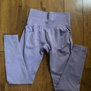 NVGTN Purple High-Waisted Athletic Leggings